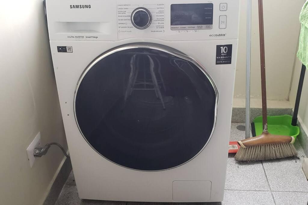 Apartamento Departamento Céntrico Y Moderno, Exelente Ubic.