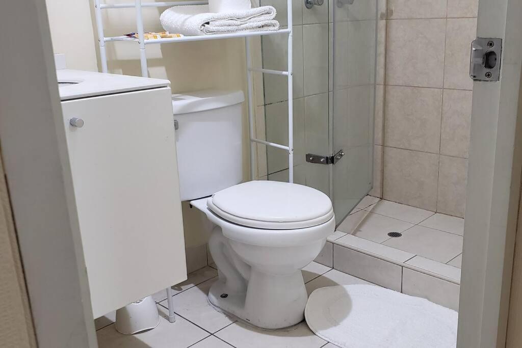 Apartamento Departamento Céntrico Y Moderno, Exelente Ubic. Lima